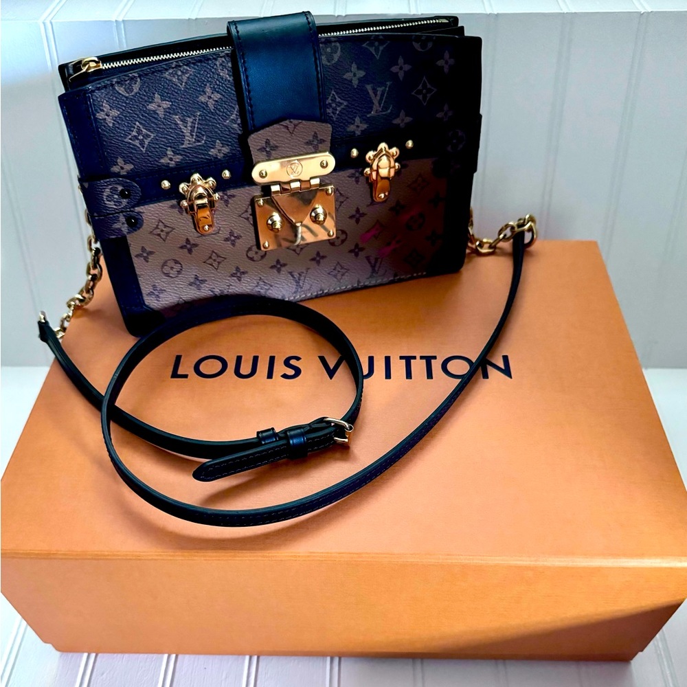 AUTHENTIC LOUIS VUITTON Petite Malle